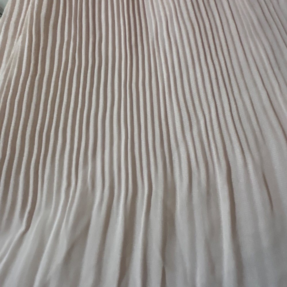 Pleated Mini - Picture 4 of 4